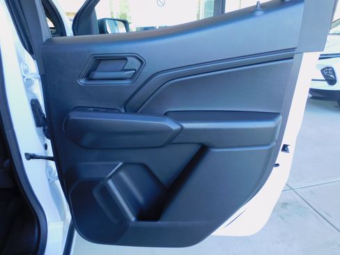 New 2026 Chevrolet Colorado W/T image 25