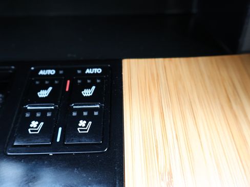 Used 2019 Lexus RX 350L Premium image 28