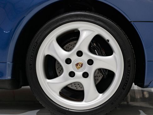 Used 1998 Porsche 911 Carrera S image 18