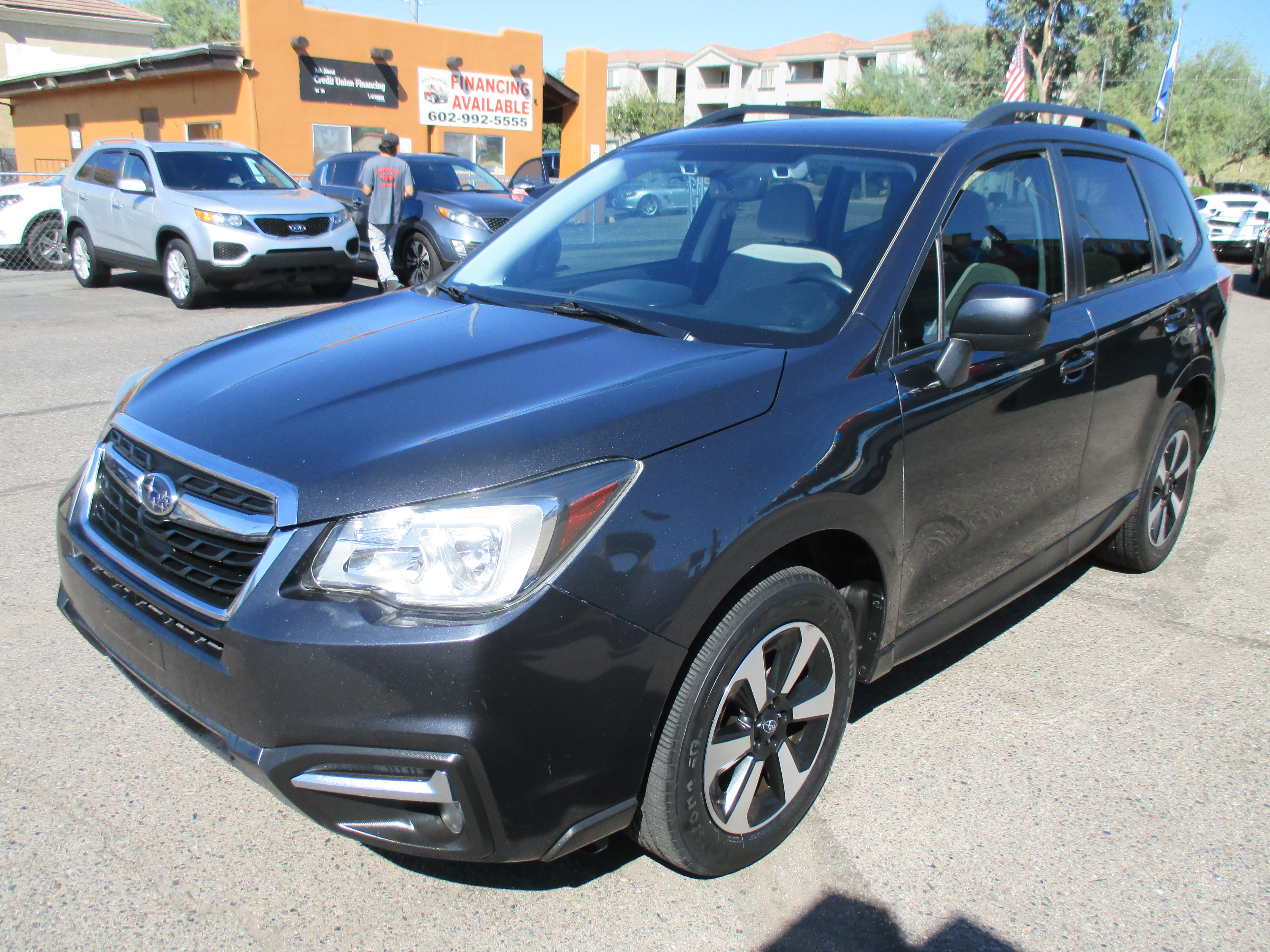 Used 2018 Subaru Forester 2.5i Premium Sport Utility 4D AWD/4WD image 17