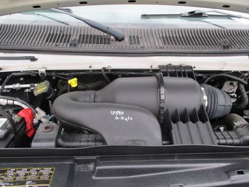 Used 2014 Ford E-250 and Econoline 250 image 43