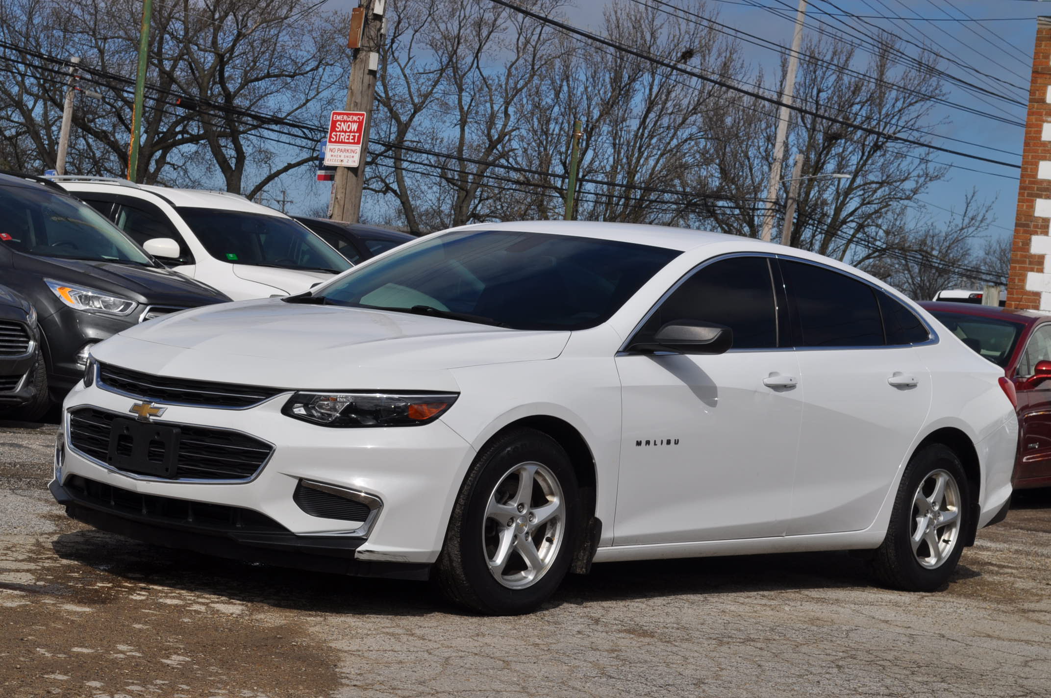 Used 2016 Chevrolet Malibu LS FWD image 3
