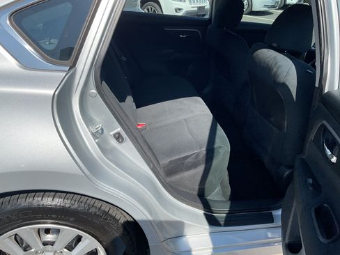 Used 2015 Nissan Altima 2.5 S image 11