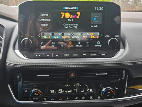 Used 2022 Nissan Rogue SL AWD/4WD image 8