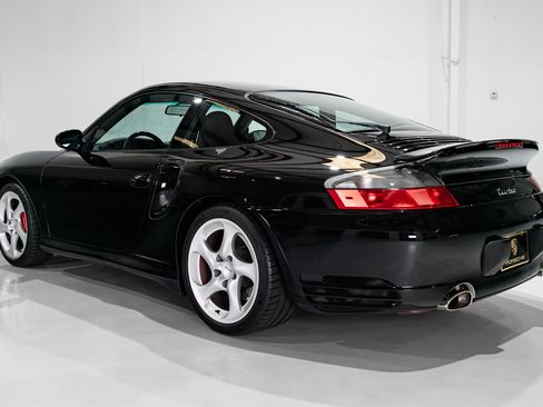 Used 2001 Porsche 911 Turbo Coupe AWD/4WD image 8