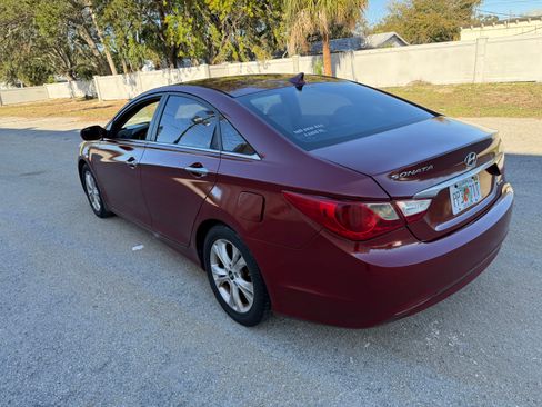 Used 2011 Hyundai Sonata Limited image 2