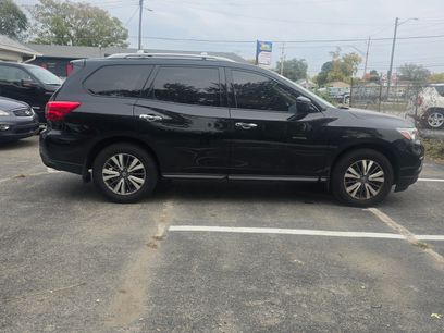 Used 2019 Nissan Pathfinder S