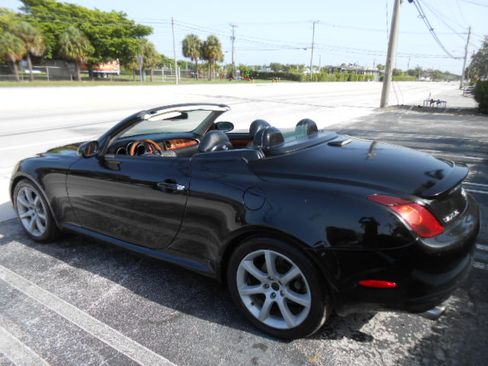 Used 2002 Lexus SC 430 Convertible RWD image 18