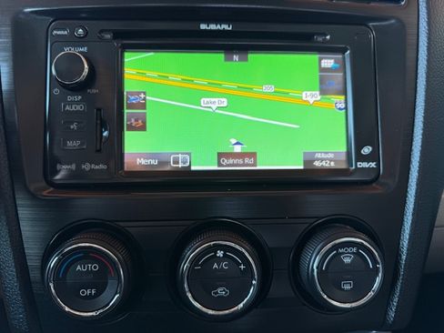 Used 2014 Subaru Forester 2.5i Limited image 11