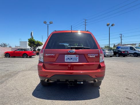 Used 2010 Subaru Forester 2.5X Premium AWD/4WD image 7