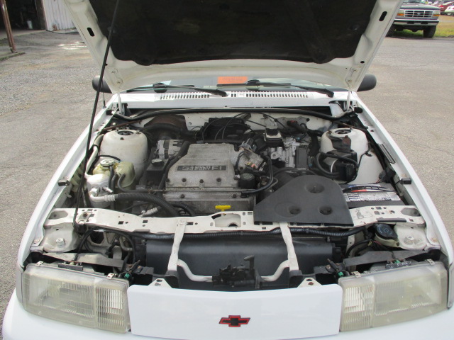 Used 1994 Chevrolet Cavalier RS Convertible FWD image 40