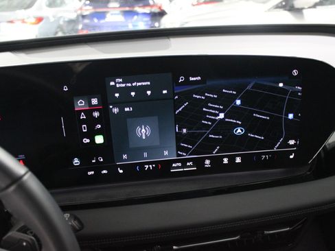 Used 2025 Audi Q6 e-tron Premium RWD image 19