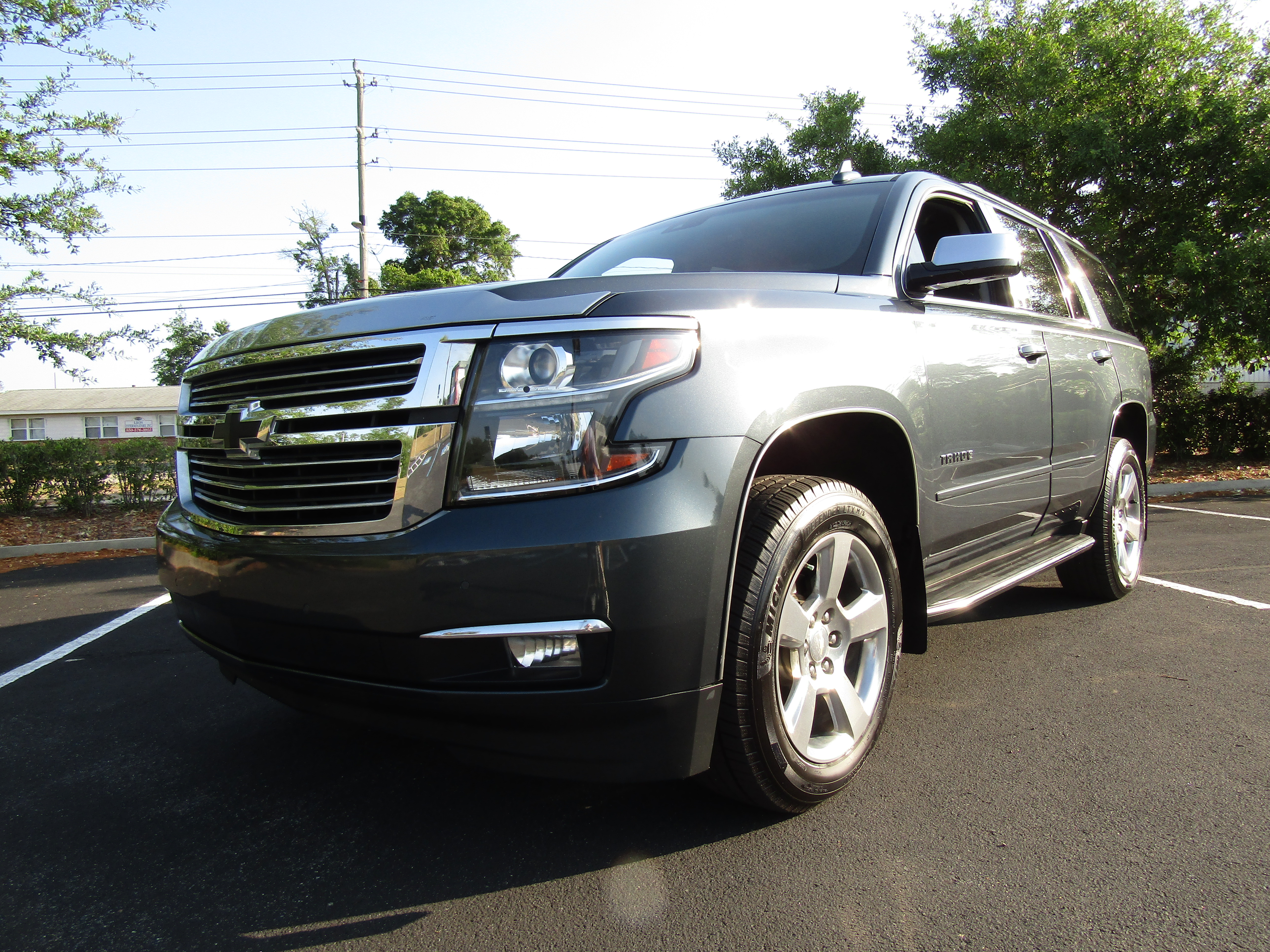 Used 2019 Chevrolet Tahoe Premier RWD image 2