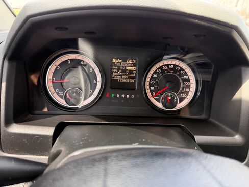 Used 2018 RAM 1500 Classic Express image 8