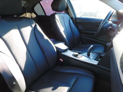 Used 2014 BMW 320i image 21