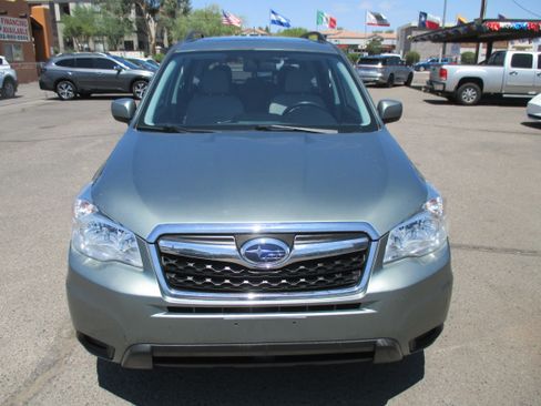 Used 2014 Subaru Forester 2.5i Premium AWD/4WD image 6