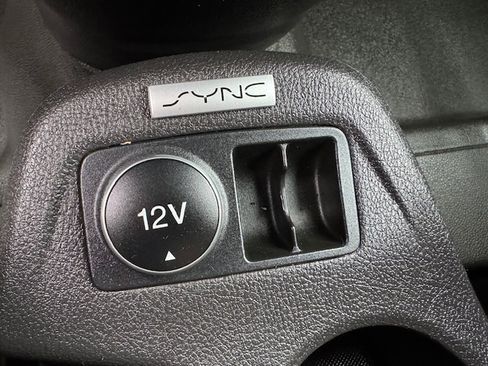 Used 2016 Ford Transit Connect XL image 15