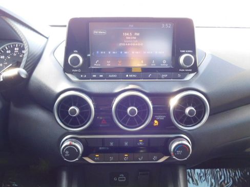 Used 2021 Nissan Sentra S image 14