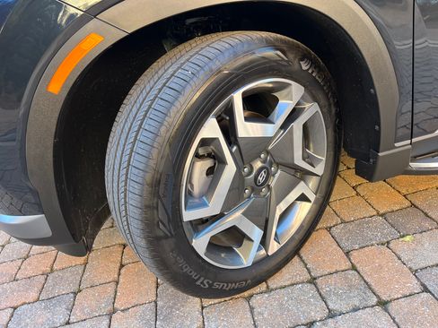 Used 2023 Hyundai Palisade Limited image 23