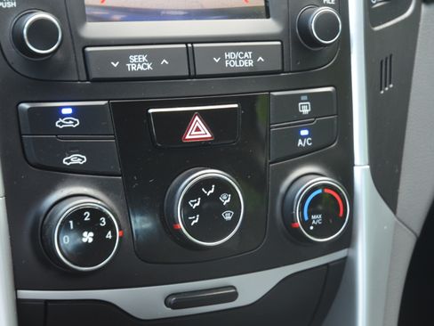 Used 2014 Hyundai Sonata GLS FWD image 14