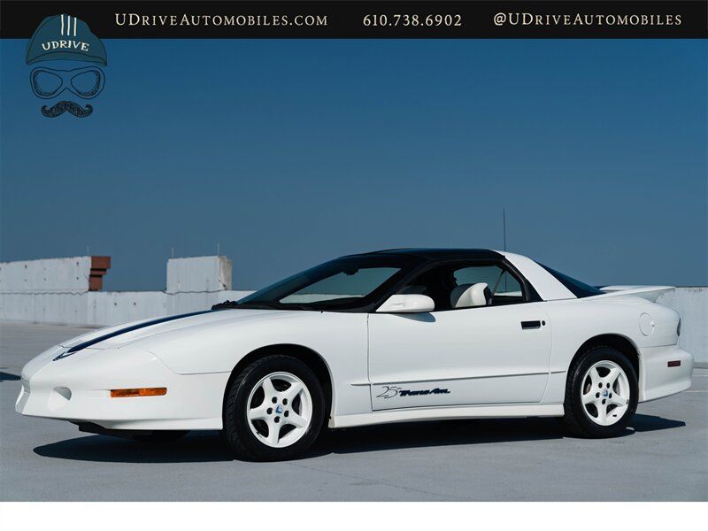 Used 1994 Pontiac Firebird Coupe RWD image 11