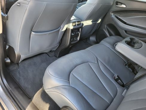 Used 2019 Buick Envision Essence image 14