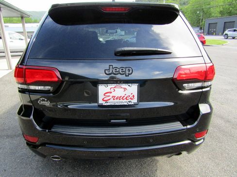 Used 2015 Jeep Grand Cherokee 4WD Laredo image 7