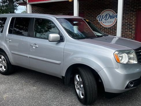 Used 2015 Honda Pilot FWD EX-L image 1