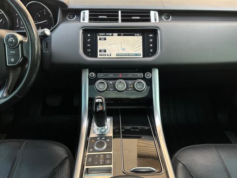 Used 2016 Land Rover Range Rover Sport HSE image 15