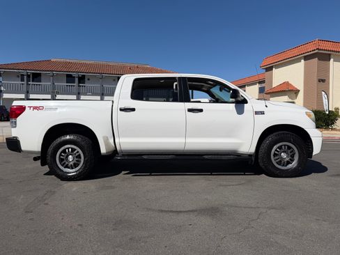 Used 2010 Toyota Tundra SR5 image 17