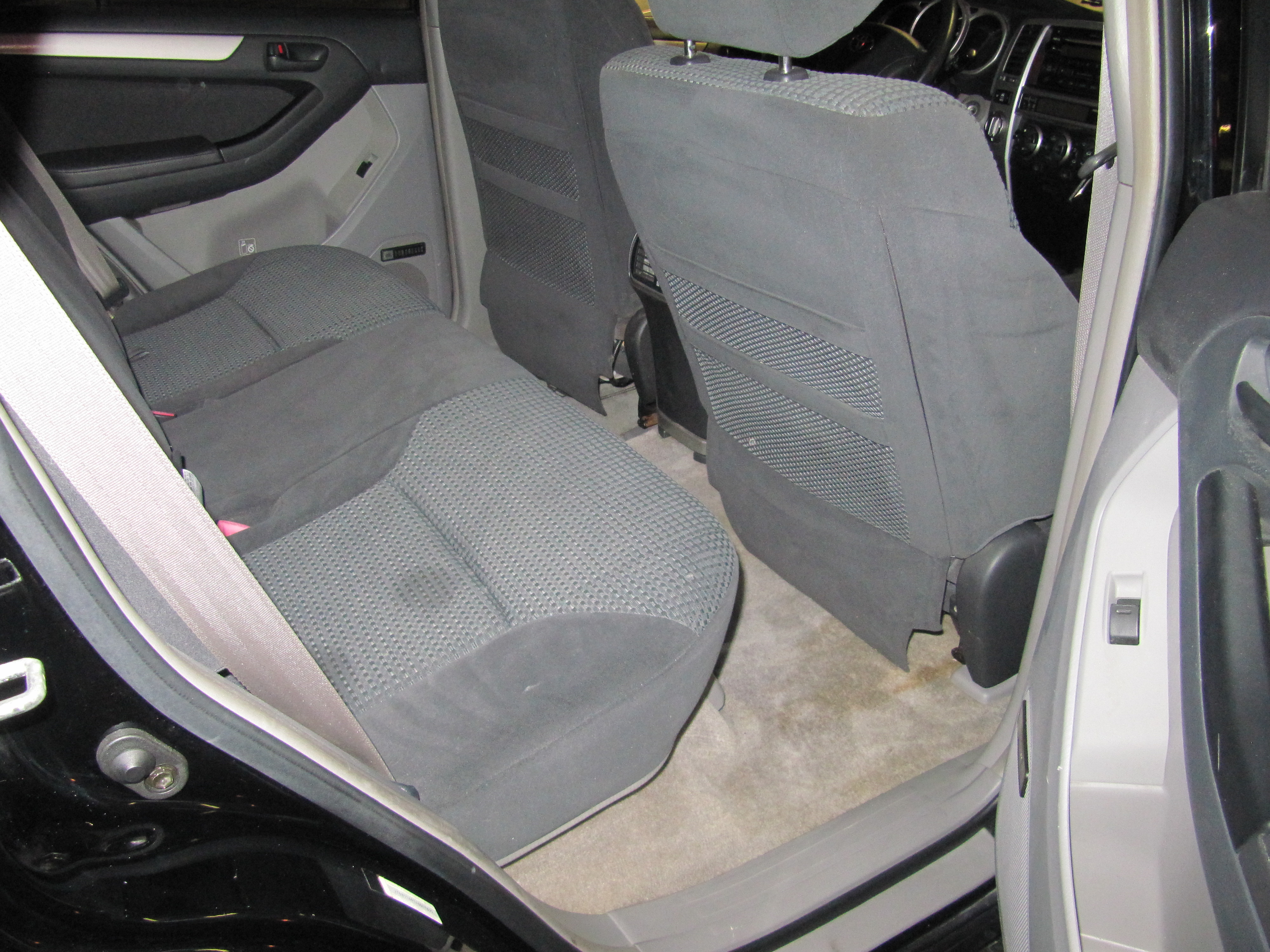 Used 2004 Toyota 4Runner 4WD image 20