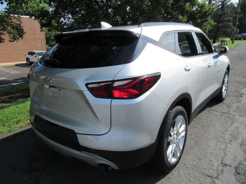 Used 2019 Chevrolet Blazer AWD LT w/ 3LT image 7