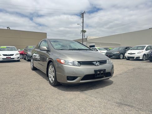 Used 2006 Honda Civic LX Coupe image 12
