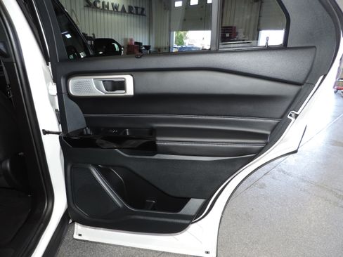 Used 2023 Ford Explorer 4WD ST image 27