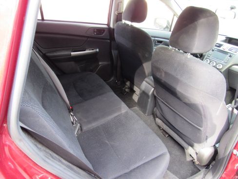 Used 2016 Subaru Crosstrek 2.0i Premium image 18