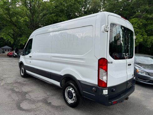 Used 2015 Ford Transit 250 148 Medium Roof RWD image 3