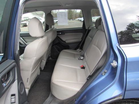 Used 2016 Subaru Forester 2.5i Limited image 17