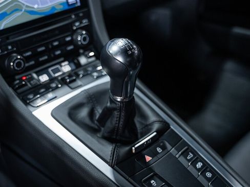 Used 2019 Porsche 718 Cayman S RWD image 49