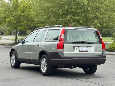 Used 2004 Volvo XC70 UNAVAIL AWD/4WD image 3