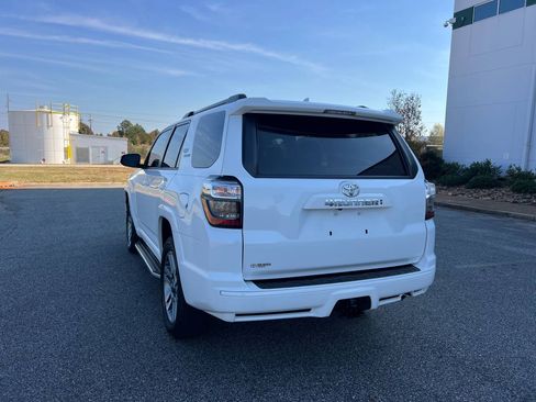 Used 2022 Toyota 4Runner TRD Sport image 5