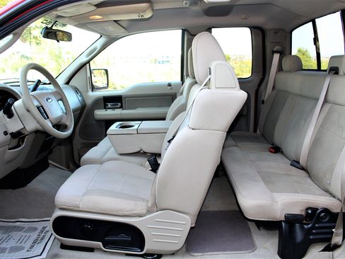 Used 2006 Ford F150 XLT image 17