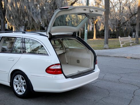 Used 2004 Mercedes-Benz E 320 Wagon image 42