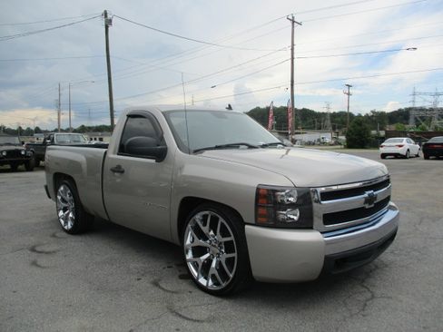 Used 2007 Chevrolet Silverado 1500 2WD Regular Cab LT image 5