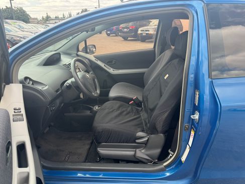 Used 2009 Toyota Yaris image 12