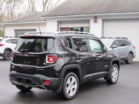 Used 2016 Jeep Renegade 4WD Limited image 6