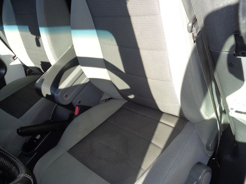 Used 2008 Jeep Wrangler X image 33