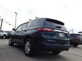 Used 2019 Chevrolet Traverse LT image 2
