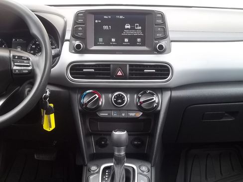 Used 2021 Hyundai Kona AWD SE image 22