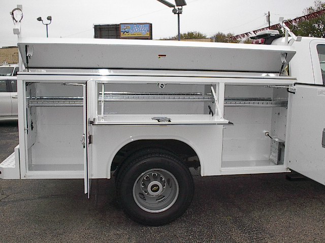 Used 2021 Chevrolet Silverado 3500 W/T RWD image 4