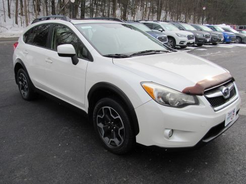 Used 2014 Subaru XV Crosstrek 2.0i Premium image 12